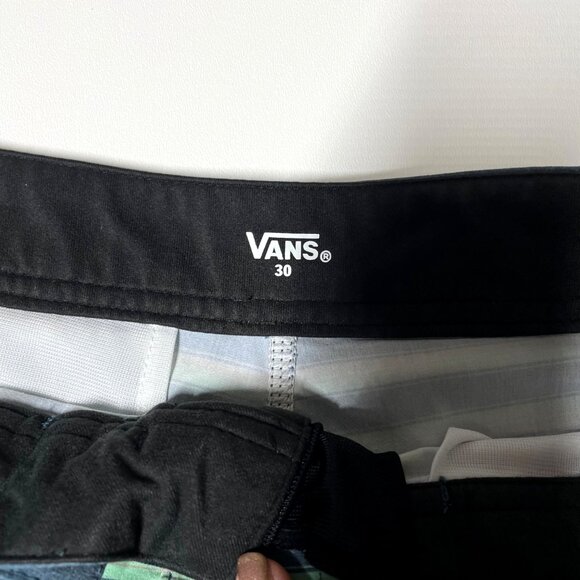 Vans Men's Boardshorts Size 30 Striped Teal & Navy Polyester‎ Blend Swim short - Picture 3 of 8